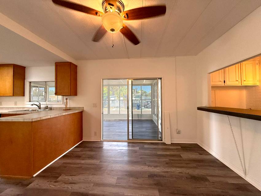 24 Date Ave a Bradenton, FL Mobile or Manufactured Home for Sale